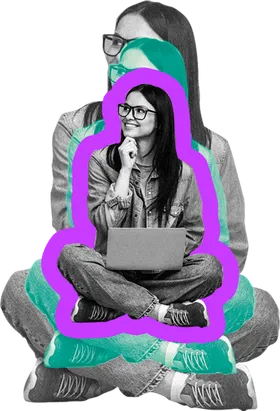 Estudiante-de-especialización-virtual-en-la-computadora